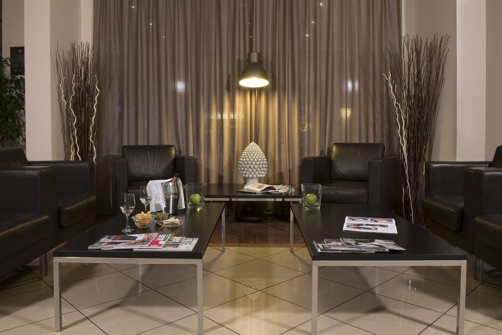 CDH Hotel Villa Ducale Parma Esterno foto